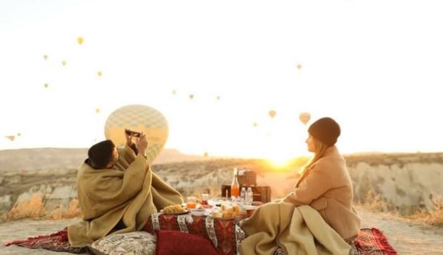 Sunrise Breakfast in Cappadocia: Organic and Local Options